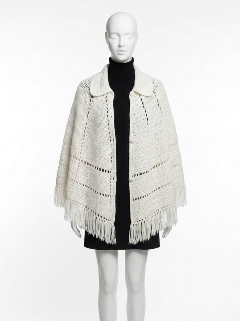 Vintage Hand Knit Crochet Fringe Cream Poncho Cape XS-XL O/S Grandma Chic Boho